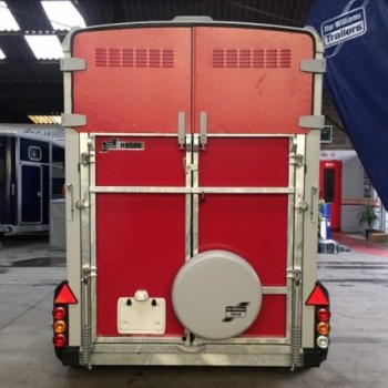 Van 2 places Ifor Williams HB506 Confort - Rouge HB506-PPT ROUGE